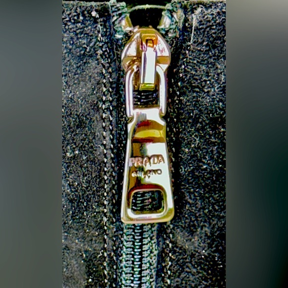 PRADA HIGH HEEL BOOTS IN BLACK SUEDE - Picture 7 of 8